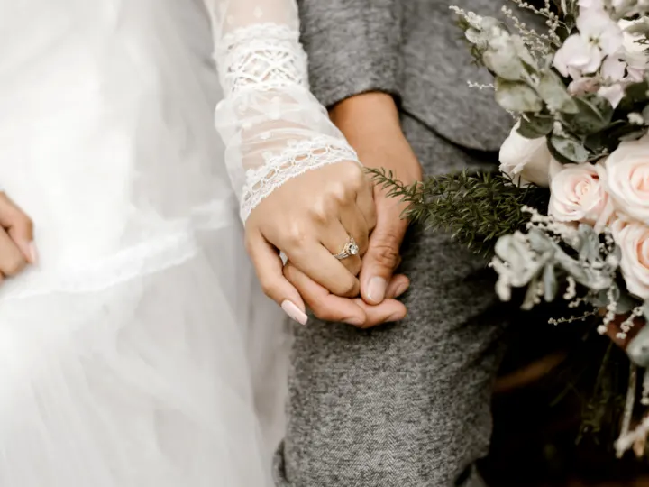 10 Anniversary Gifts For Each Year