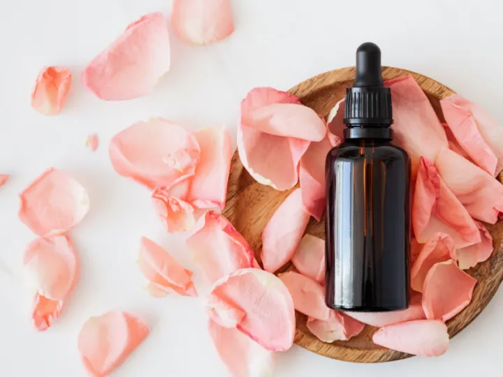 The 10 Best Essential Oils For Labor And Birth