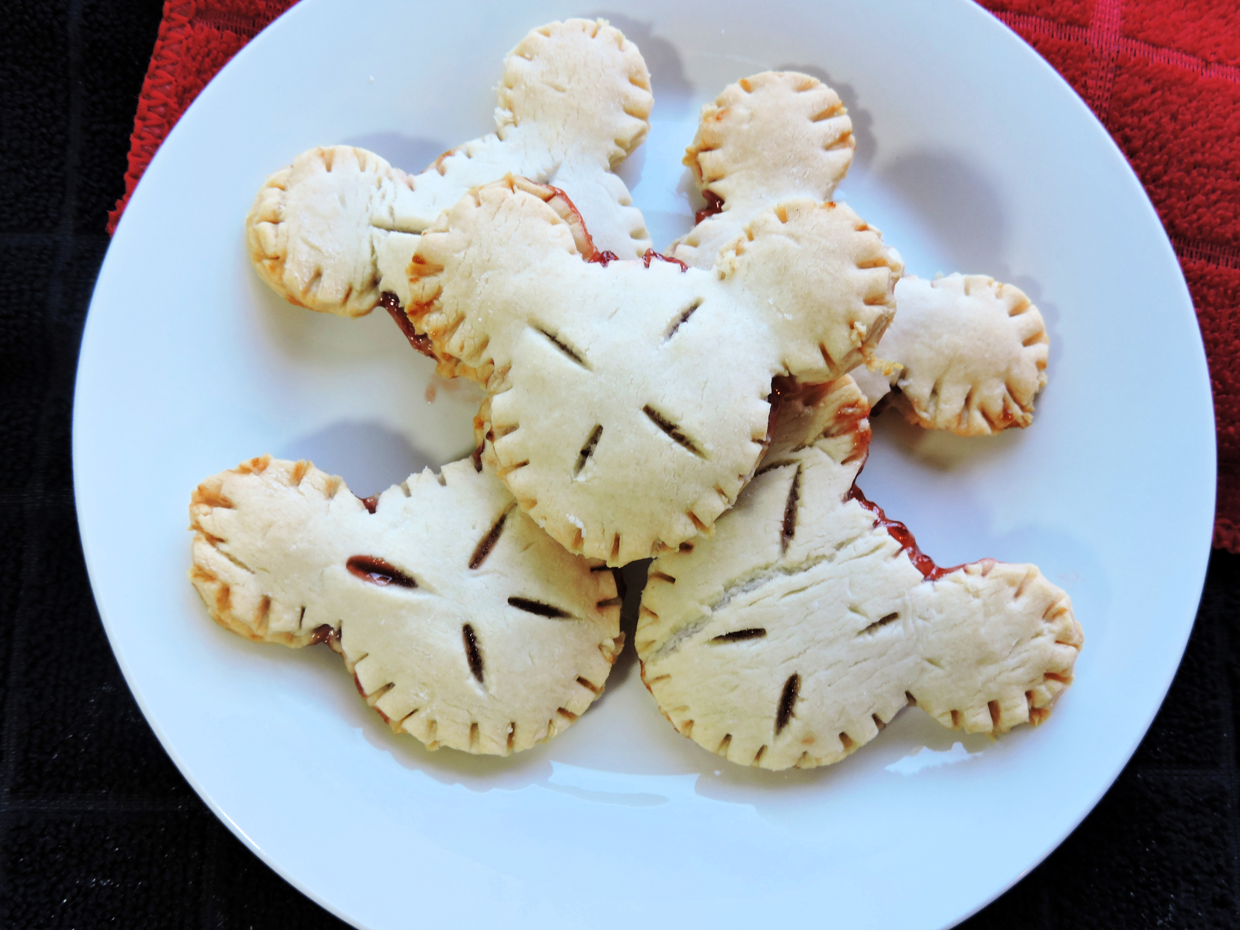 Mickey Mouse Pie Crust Cookies With Pillsbury